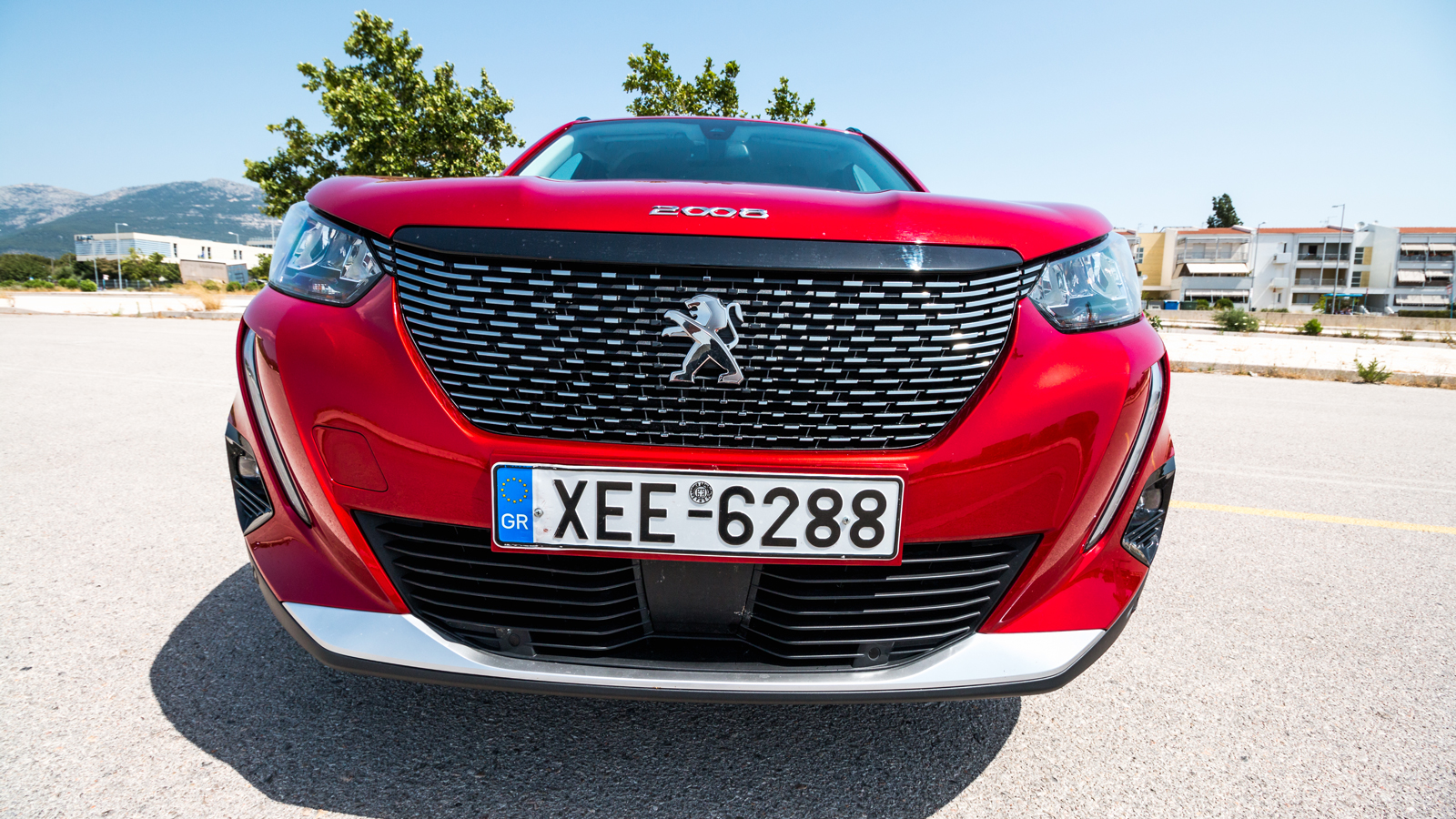 Peugeot 2008 Diesel: Κορυφαία συμπεριφορά με εκπληκτική οικονομία	